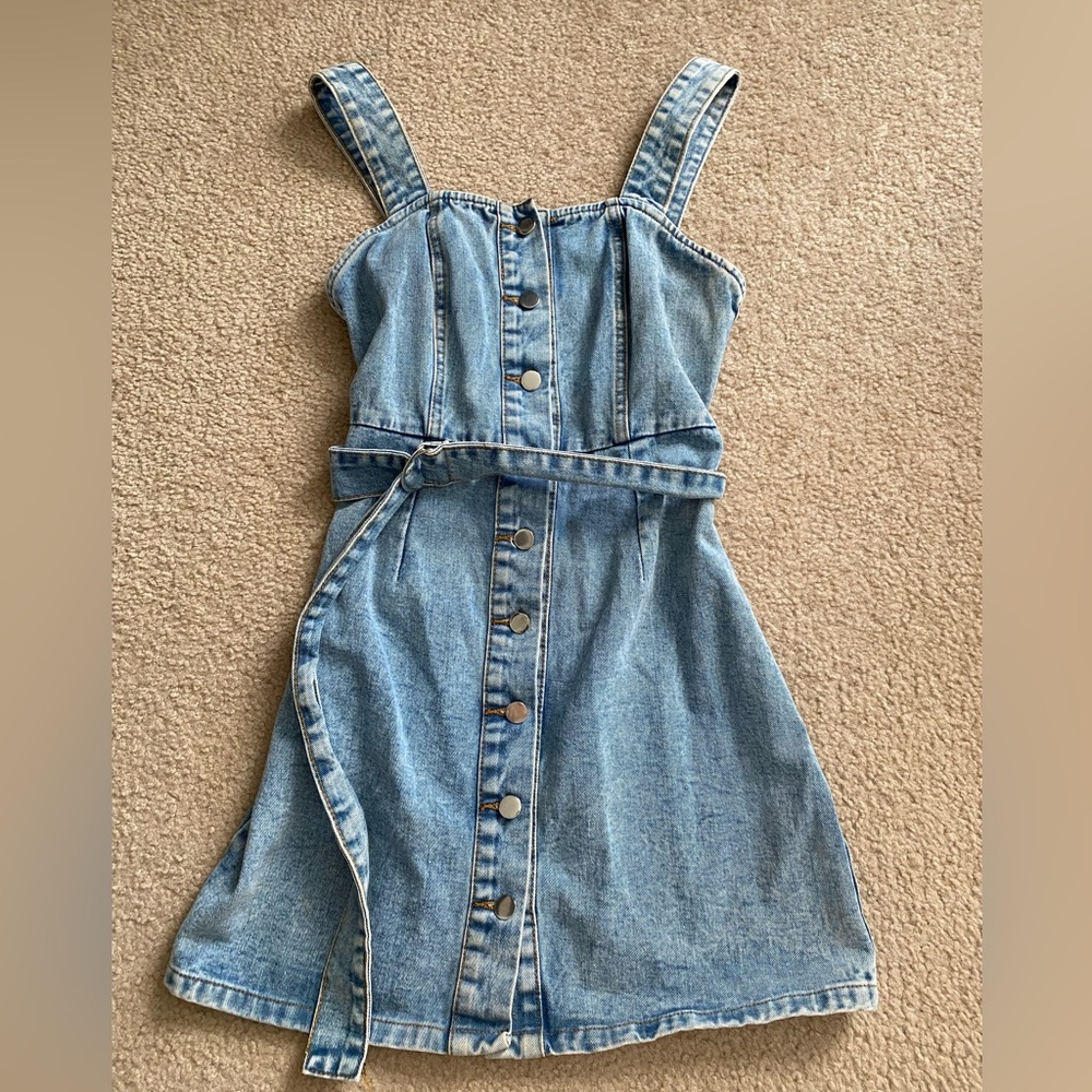 Denim button up dress with belt